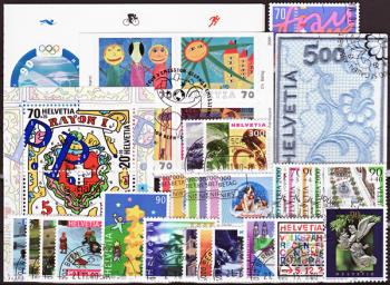 Timbres: CH2000 - 2000 compilation annuelle